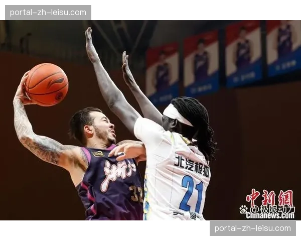 CBA发布公告，对一起赛场观众不当投掷行为涉事者终身禁赛